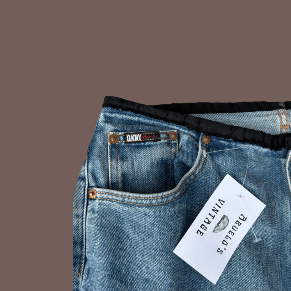 DKNY Straight Jeans | Medium Wash | Size 12 | Vintage Y2K - Picture 3 of 5